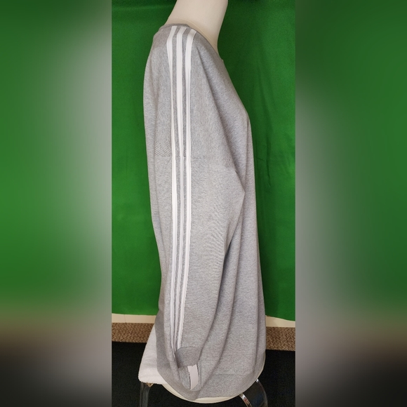 Adidas Original Women's Dress Size XL - Picture 4 of 6